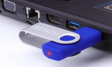 How do I format a USB Flash Drive to NTFS file system?